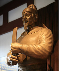 来俊臣